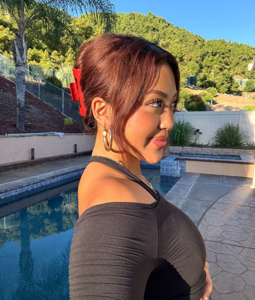 b4d48a59 f60f 4403 af1c 81a698b5561d 47f80646 fa04 40f1 b00c c661cbe26198